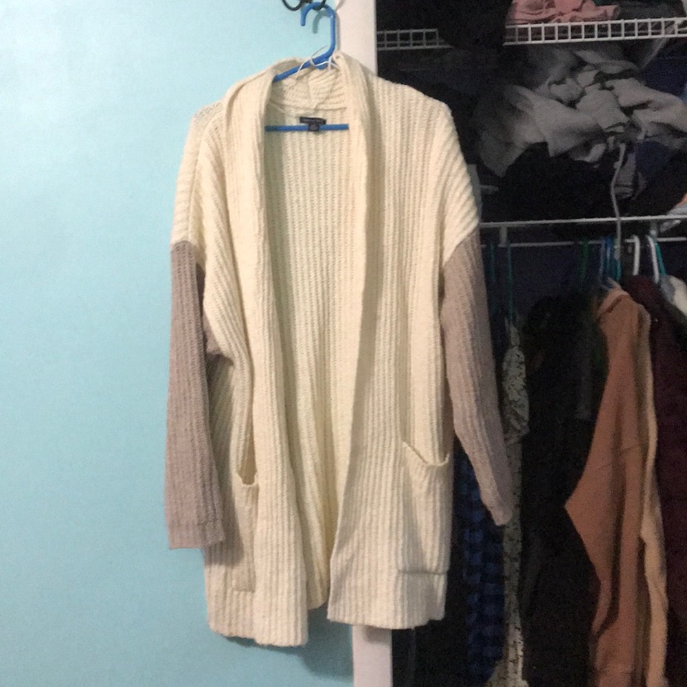 AE Oversized Cardigan/Shawl